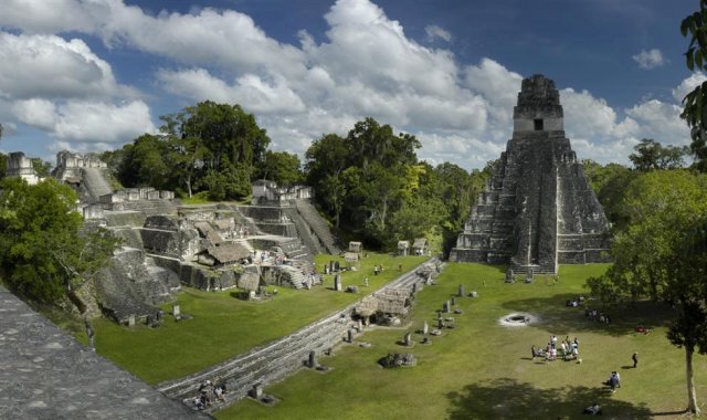Gwatemala: Magiczny Świat Majów Tikal, Copan, nurkowanie Roatan